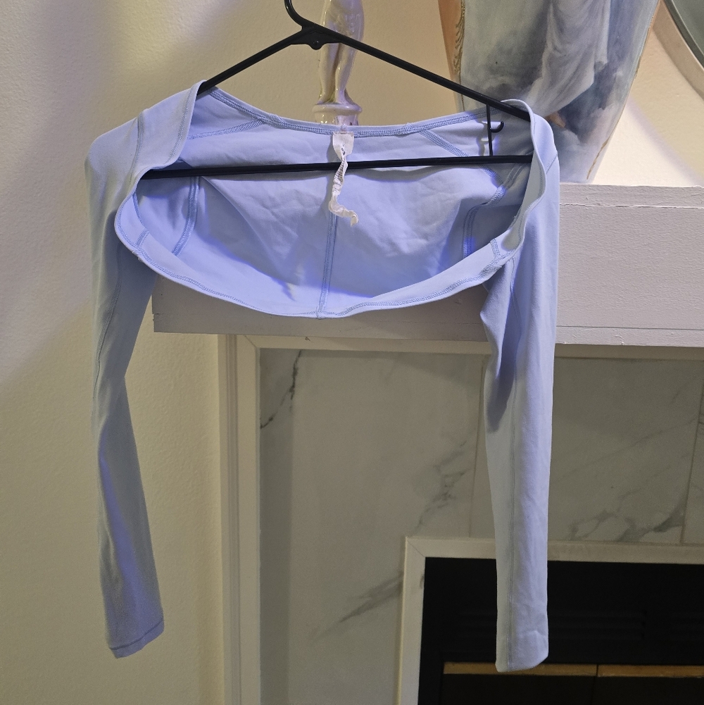 Light Blue Women's Lulemon Jumpsuit, And Cropped firm price - Picture 2 of 2